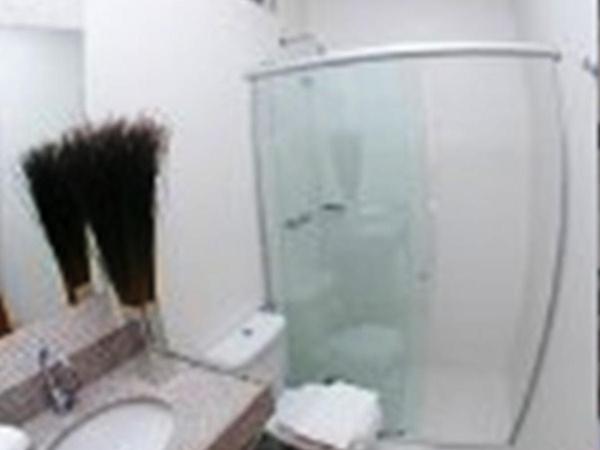 Hotel Conexão Pampulha : photo 3 de la chambre chambre lits jumeaux