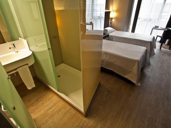 Two Hotel Buenos Aires : photo 3 de la chambre chambre lits jumeaux standard