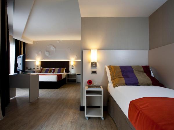 Two Hotel Buenos Aires : photo 1 de la chambre chambre quadruple standard