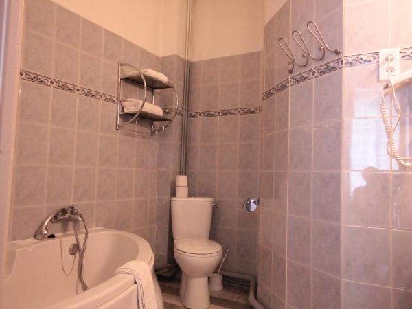 Hôtel Des Arts, Artisanal et Indépendant : photo 7 de la chambre chambre double