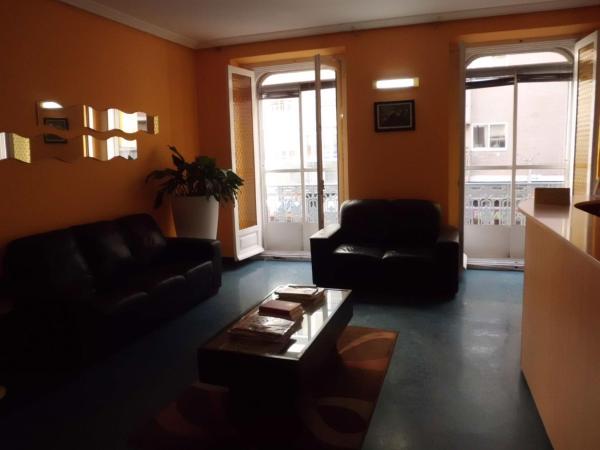 Hostal Lima : photo 1 de la chambre chambre lits jumeaux