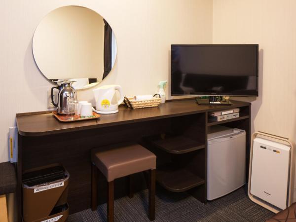 Osaka Moriguchi Plaza Hotel : photo 3 de la chambre chambre lits jumeaux - non-fumeurs