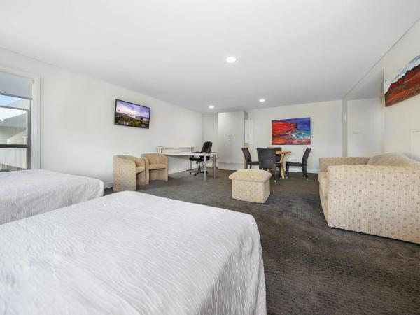 Belconnen Way Hotel & Serviced Apartments : photo 1 de la chambre chambre familiale premium