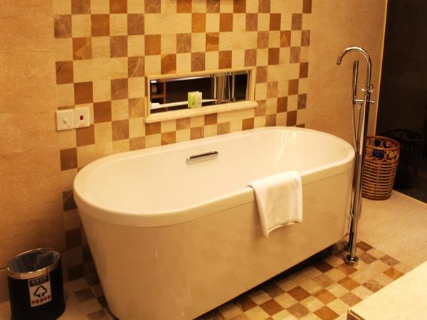 Panyu Hotel : photo 10 de la chambre main building deluxe twin beds room