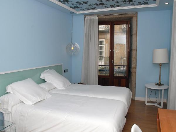 Casas Reais Boutique : photo 10 de la chambre chambre double deluxe avec balcon ou galerie