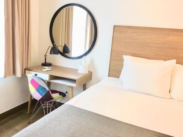 Downtown San Diego Lodge : photo 4 de la chambre chambre avec 2 grands lits queen-size