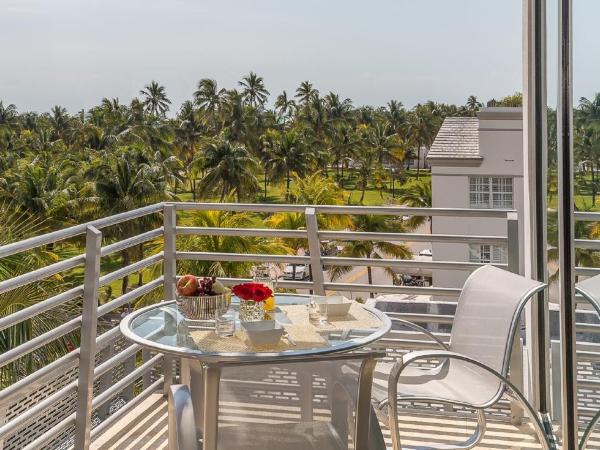 SBV Luxury Ocean Hotel Suites : photo 2 de la chambre appartement avec balcon