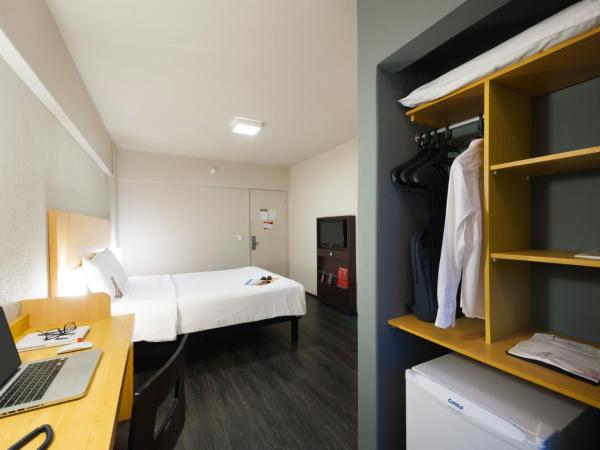 ibis Fortaleza Praia de Iracema : photo 10 de la chambre appartement standard avec lit queen-size