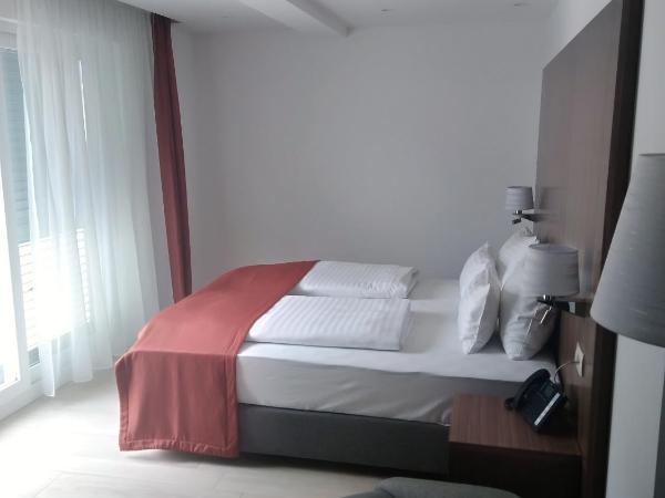 Aparthotel Miramare : photo 1 de la chambre chambre double deluxe avec balcon - vue sur mer