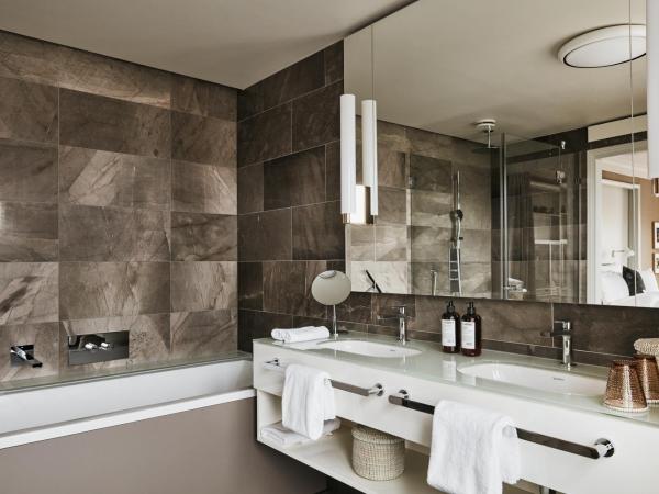 Hotel St. George Helsinki : photo 3 de la chambre salle de l'atelier