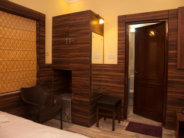 Om Sai Villa Guesthouse : photo 2 de la chambre chambre quadruple deluxe