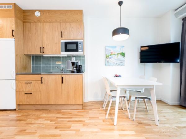 ApartDirect Hammarby Sjöstad : photo 1 de la chambre studio lits jumeaux supérieur
