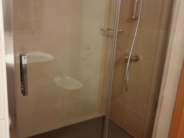 Hotel Iris : photo 6 de la chambre chambre simple