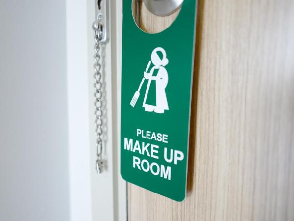 Chez Bure - Bure Homestay : photo 1 de la chambre suite deluxe avec lit king-size