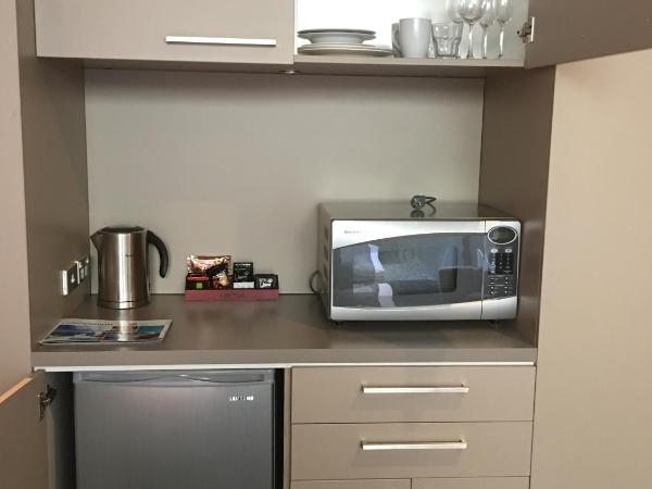 Highview Apartments : photo 1 de la chambre appartement 2 chambres - vue sur lac