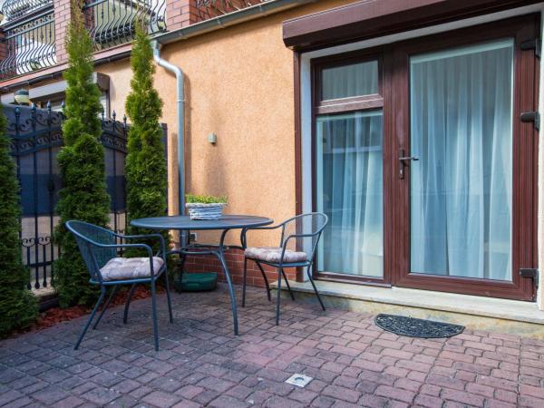 Savona Świnoujście : photo 2 de la chambre studio avec terrasse (2 adultes)