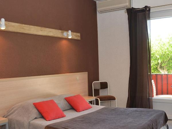 Hotel Le Terminus : photo 9 de la chambre chambre double avec balcon