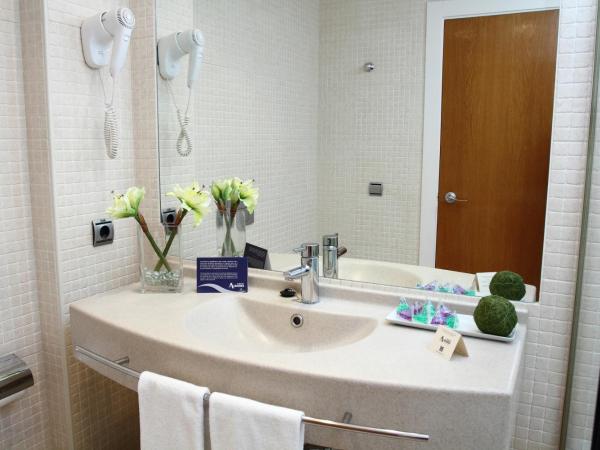 Hotel Albahia Alicante : photo 2 de la chambre chambre familiale (2 adultes et 2 enfants)