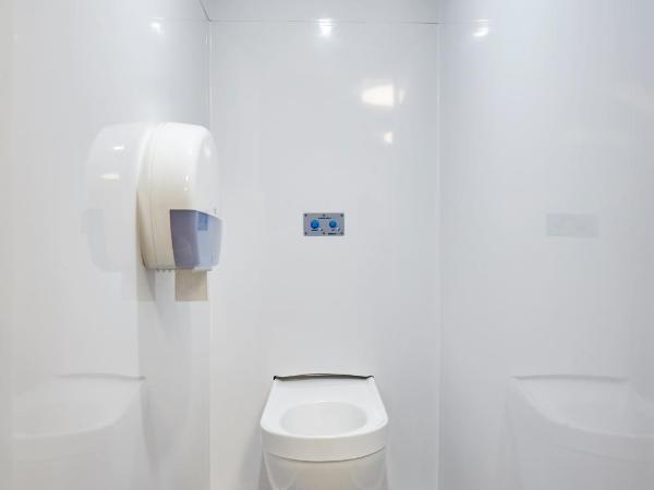 hotelF1 Paris Porte de Châtillon : photo 6 de la chambre chambre tandem