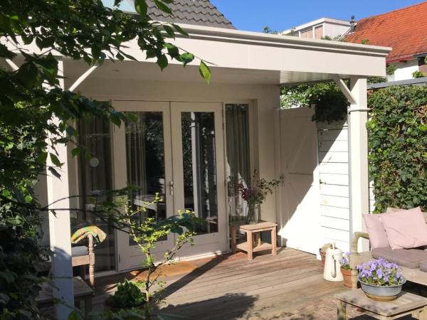 Het Huisje Breda : photo 5 de la chambre studio avec vue sur jardin