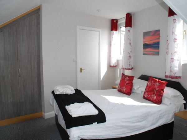 Brincliffe Hotel : photo 1 de la chambre chambre double standard avec baignoire