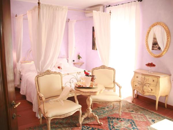 Relais Ristori B&B : photo 2 de la chambre chambre double supérieure avec balcon