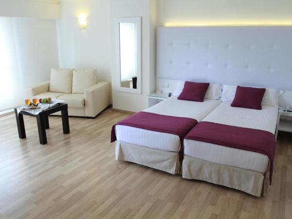 Hotel Albahia Alicante : photo 1 de la chambre chambre double ou lits jumeaux supérieure - vue sur mer