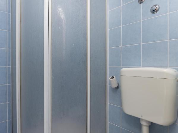 Beautiful Nest Rooms : photo 5 de la chambre chambre double avec balcon - vue sur mer