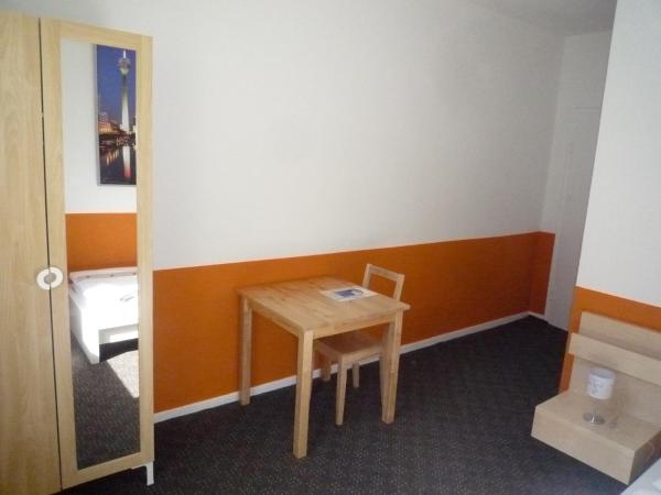 Gästehaus Grupello : photo 7 de la chambre chambre simple