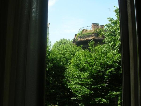 Croisette : photo 3 de la chambre chambre double standard avec salle de bains commune