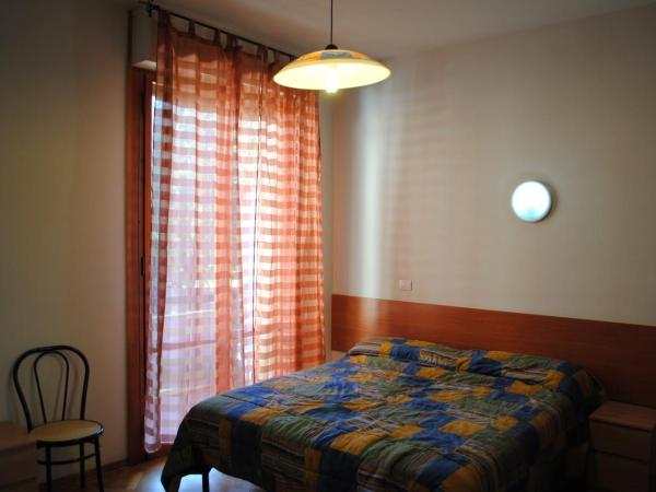 Sansovino Bed and Car : photo 8 de la chambre chambre double ou lits jumeaux