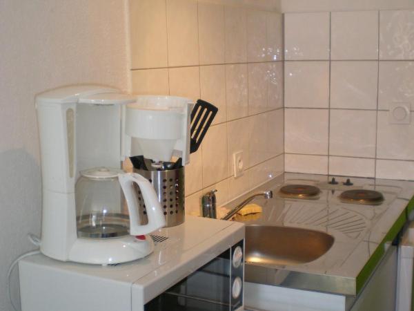 Appart Hotel de la Paix : photo 1 de la chambre studio (4 adultes)