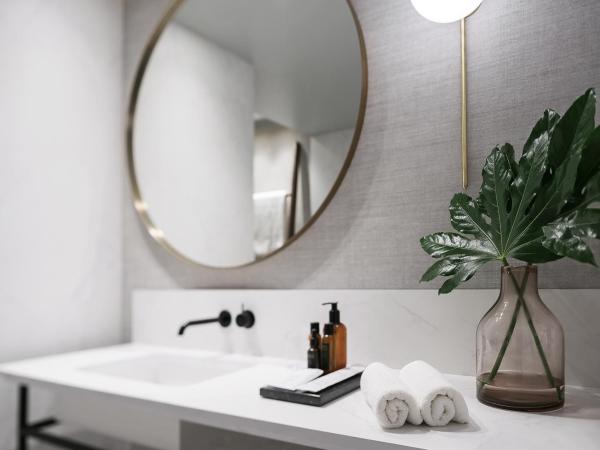 Hotel Riazor : photo 4 de la chambre chambre double standard (1 ou 2 lits) - vue sur mer