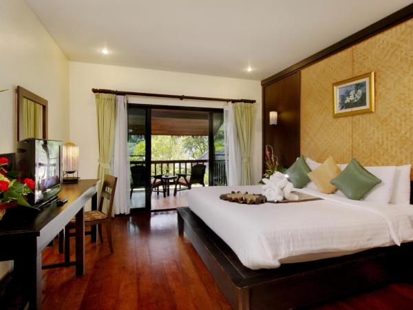 Khaolak Paradise Resort - SHA Extra Plus : photo 1 de la chambre chambre deluxe double ou lits jumeaux