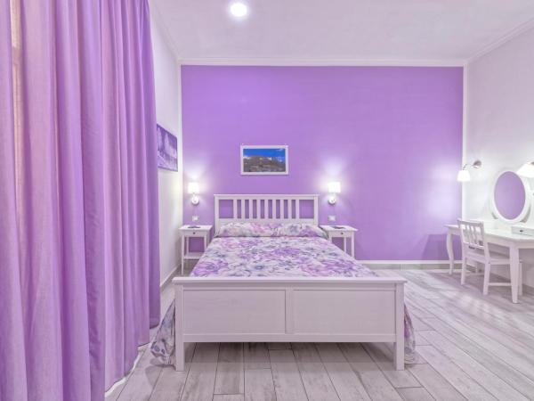 B&B Rest a Napoli : photo 5 de la chambre chambre double avec balcon