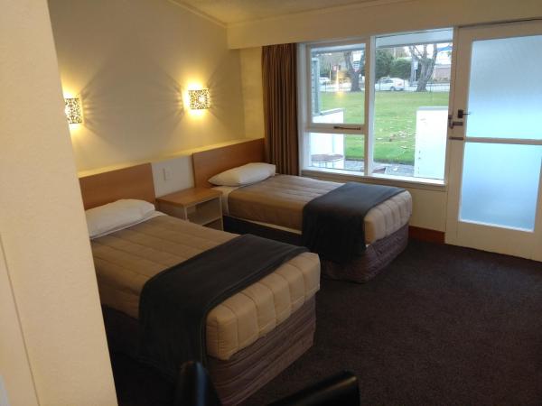 The Redwood Hotel : photo 3 de la chambre studio familial