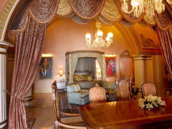 Taj Lake Palace Udaipur : photo 8 de la chambre grande suite présidentielle - vue sur lac