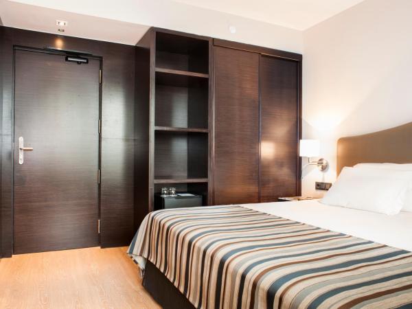 Exe Moncloa : photo 4 de la chambre chambre double ou lits jumeaux supérieure