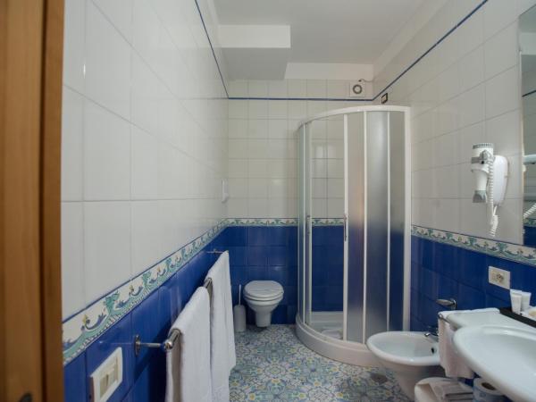 Hotel Villa Maria : photo 1 de la chambre chambre double supérieure