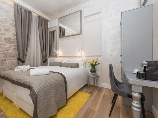 Zara Palace - design rooms : photo 2 de la chambre chambre deluxe double ou lits jumeaux