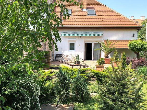 Full Garden House at Heroes Square : photo 3 de la chambre maison 2 chambres
