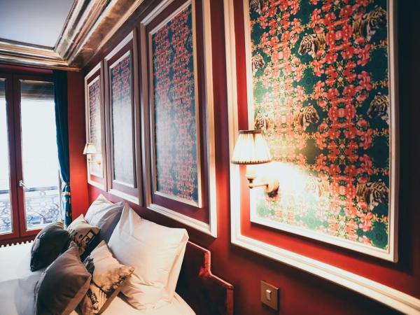 La Mondaine : photo 3 de la chambre chambre double