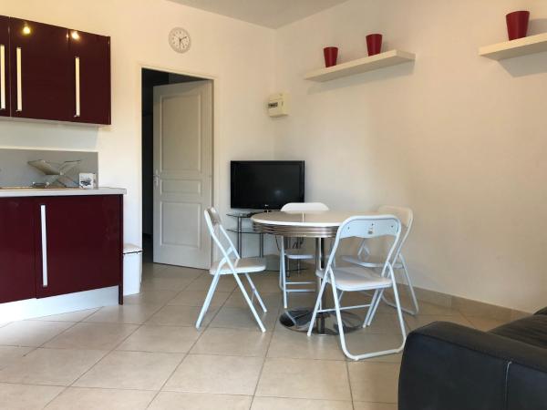 La Résidence du Cap : photo 2 de la chambre appartement avec terrasse - rez-de-chaussée 