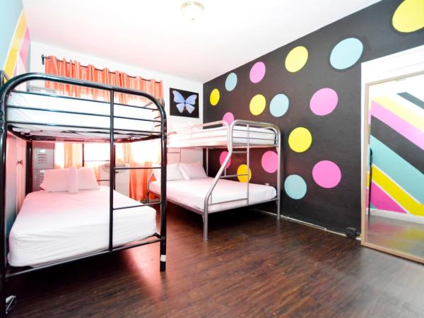 South Beach Rooms and Hostel : photo 6 de la chambre chambre quadruple premium