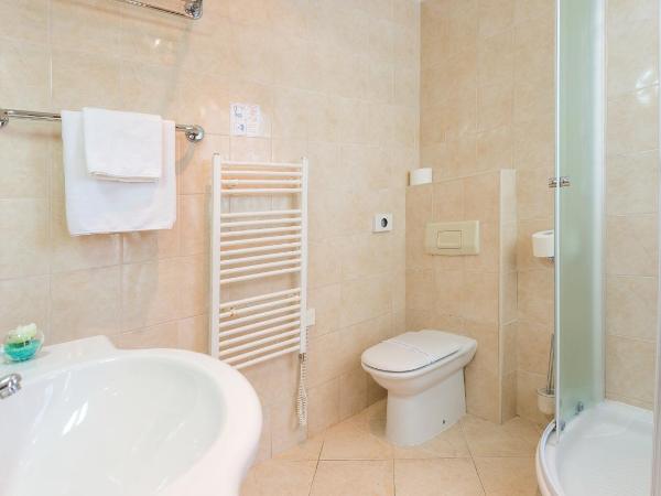 Hotel Vis : photo 2 de la chambre chambre double/lits jumeaux standard avec balcon