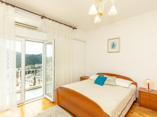 Villa Misita : photo 2 de la chambre chambre double supérieure - vue sur mer