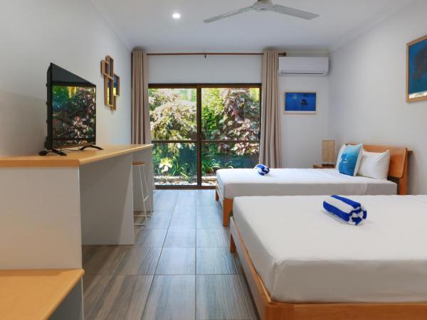 Birch Resort Port Douglas : photo 1 de la chambre chambre avec 2 grands lits queen-size
