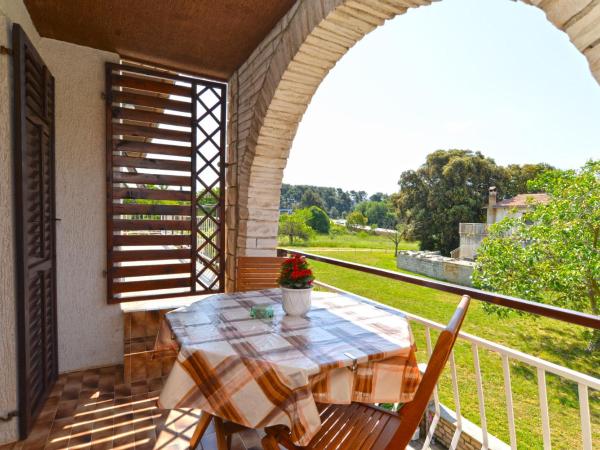 Apartment & room Milka 1633 : photo 9 de la chambre appartement