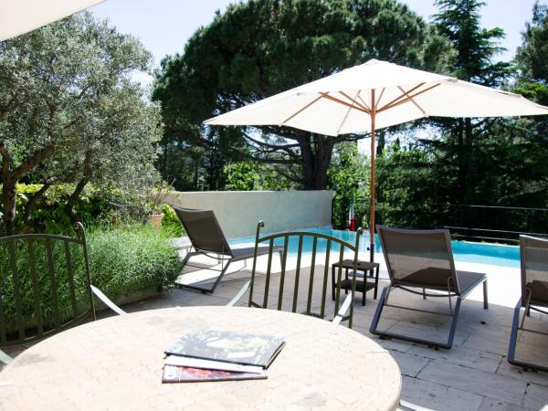 Le Vallon de Valrugues & Spa : photo 7 de la chambre suite avec piscine privée