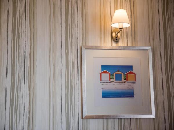 Cliffs Hotel : photo 1 de la chambre chambre double - vue sur mer